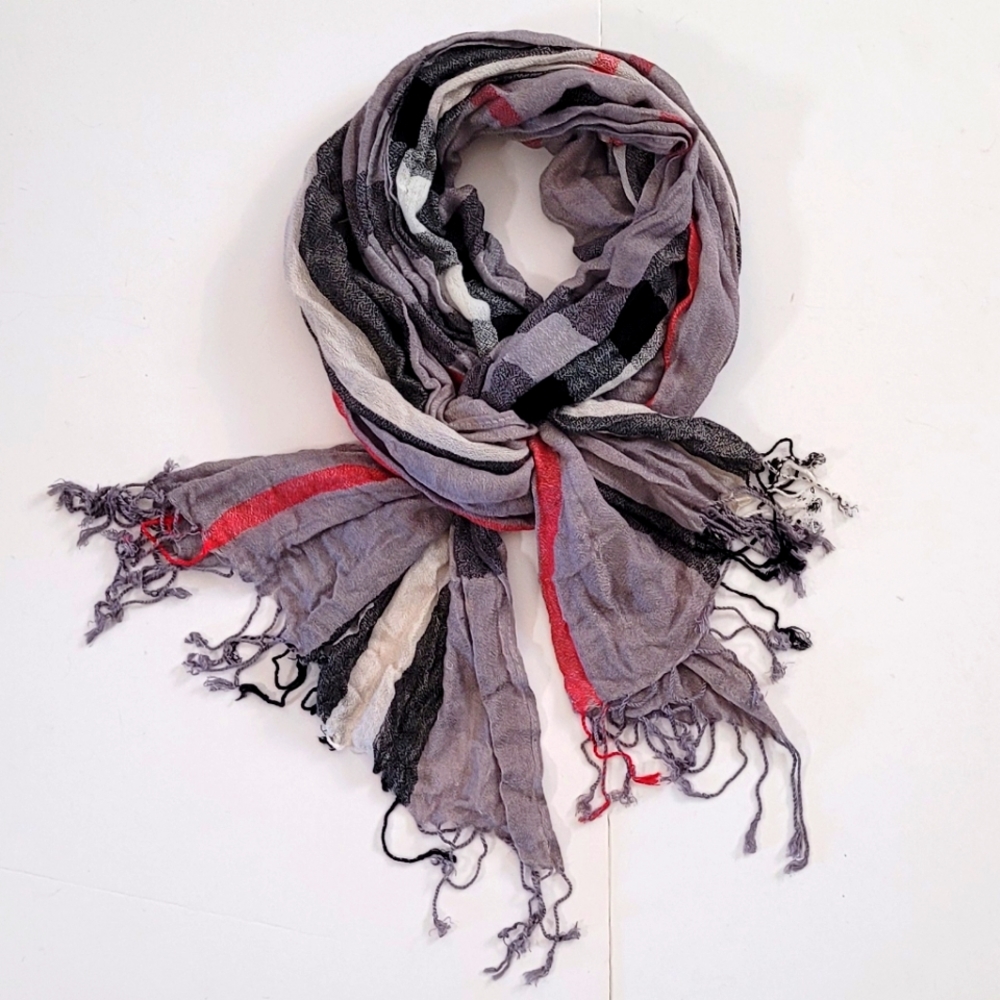 NWOT long Scarf
